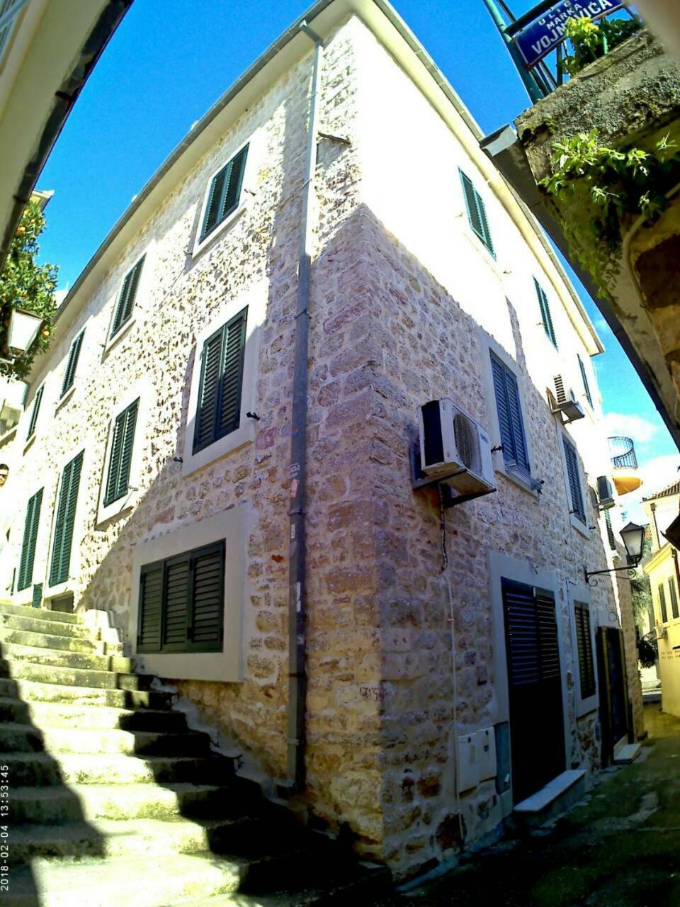 Stone House แฮร์เซ็ก-โนวี ภายนอก รูปภาพ